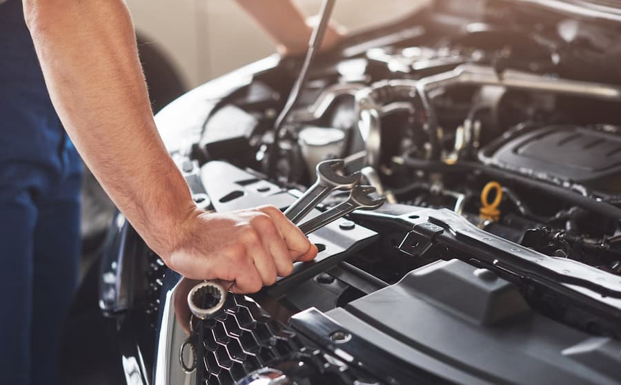 Car Repairing for Beginners: Essential Tools List 41 Car Repairing